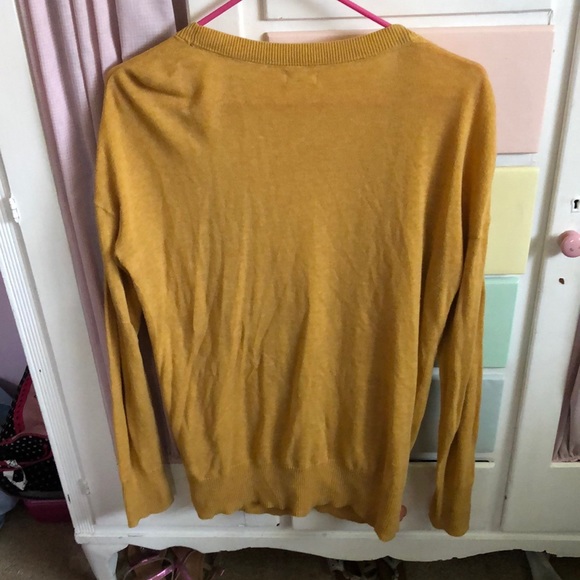 Cardigan - Picture 3 of 4